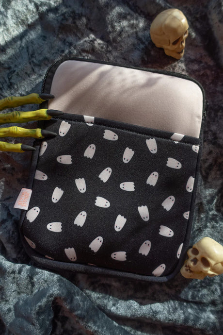 Ghosties Kindle & E-reader Sleeve